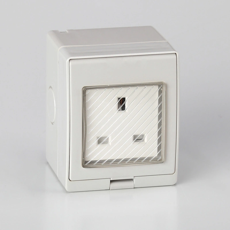 IP55 Series Waterproof UK Type Socket sy Switch ho an'ny ivelany